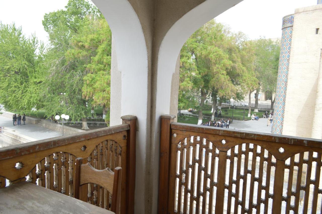בוקורו Kabir Hotel מראה חיצוני תמונה
