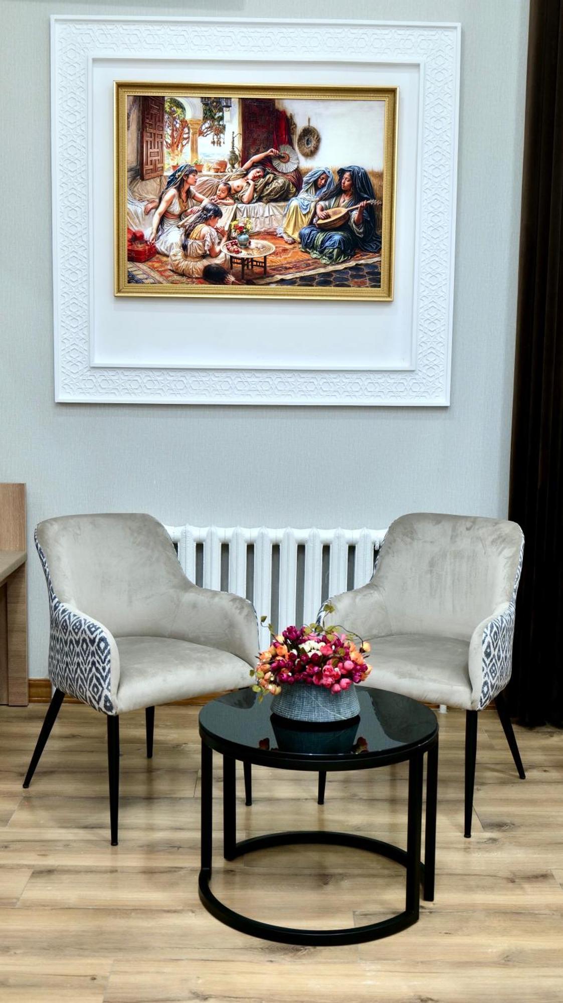 בוקורו Kabir Hotel מראה חיצוני תמונה