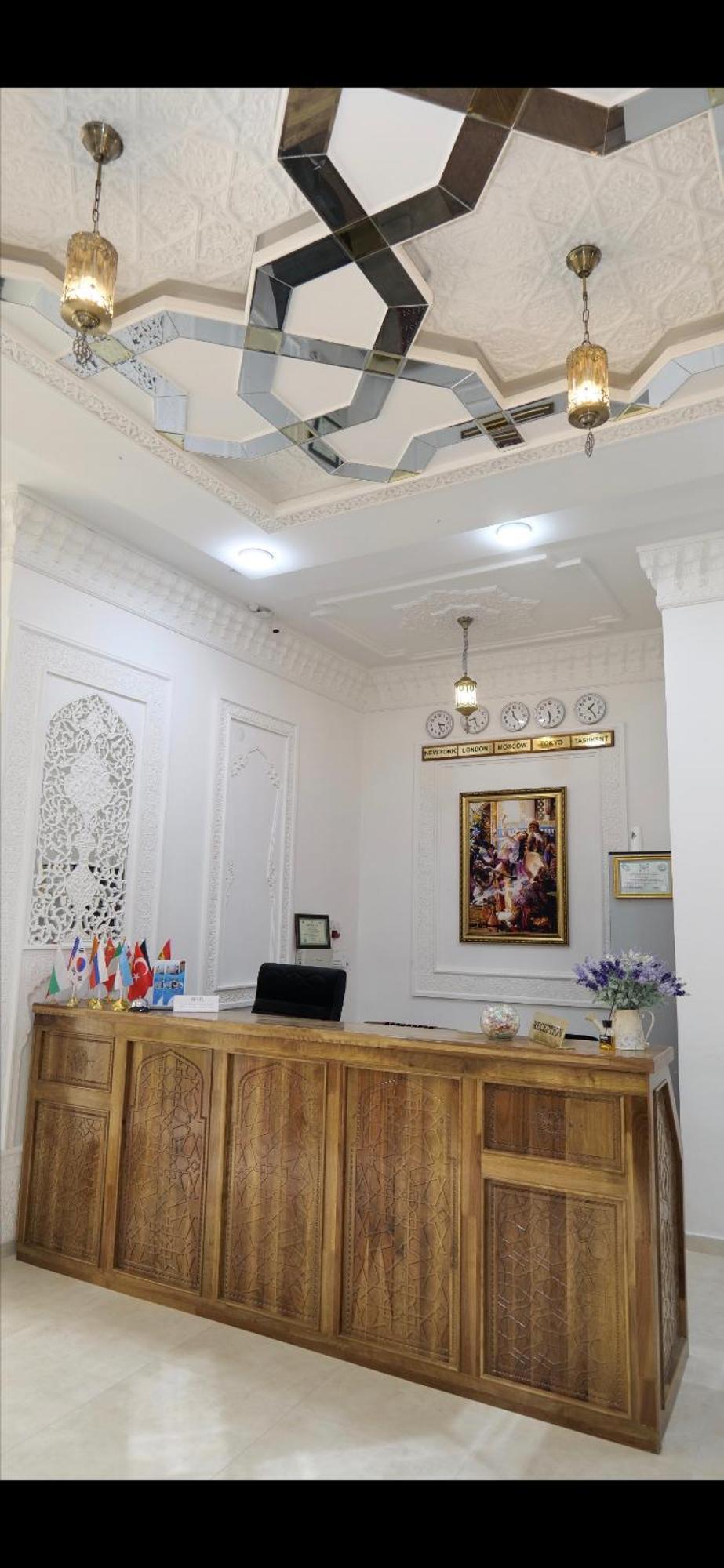 בוקורו Kabir Hotel מראה חיצוני תמונה