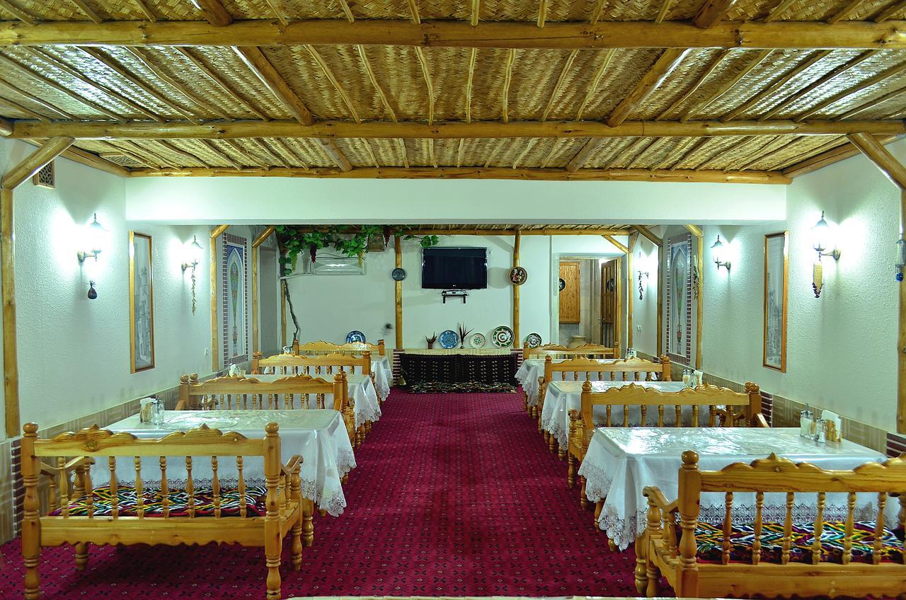 בוקורו Kabir Hotel מראה חיצוני תמונה