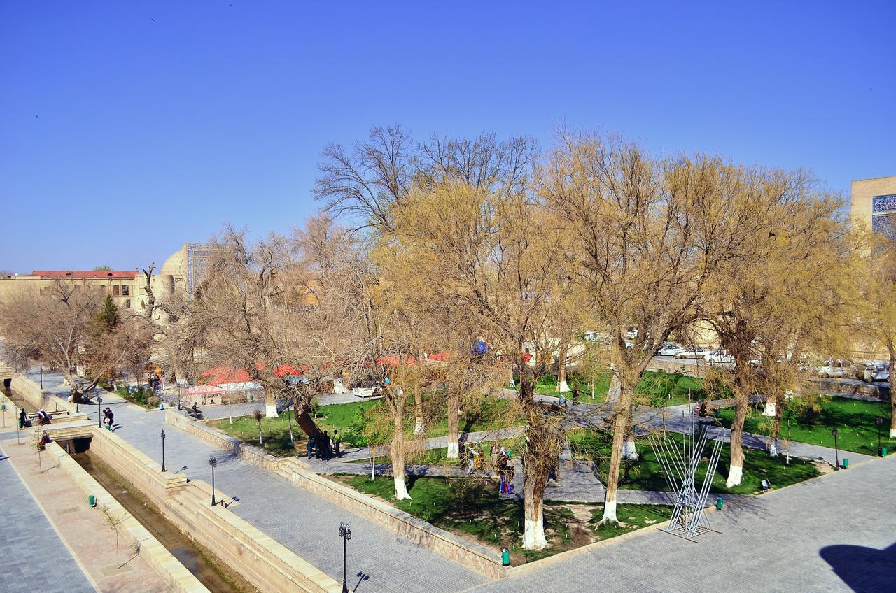 בוקורו Kabir Hotel מראה חיצוני תמונה