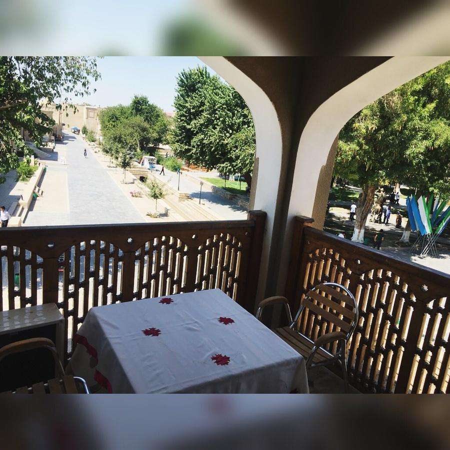 בוקורו Kabir Hotel מראה חיצוני תמונה